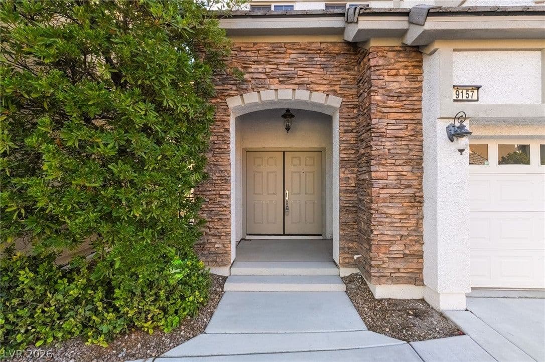 9157 Tudor Park Place photo 2