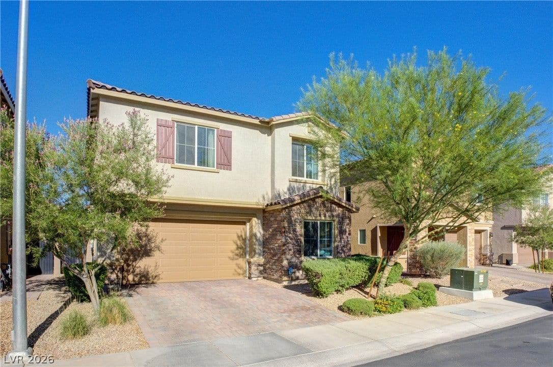 9774 Millington Street photo 2