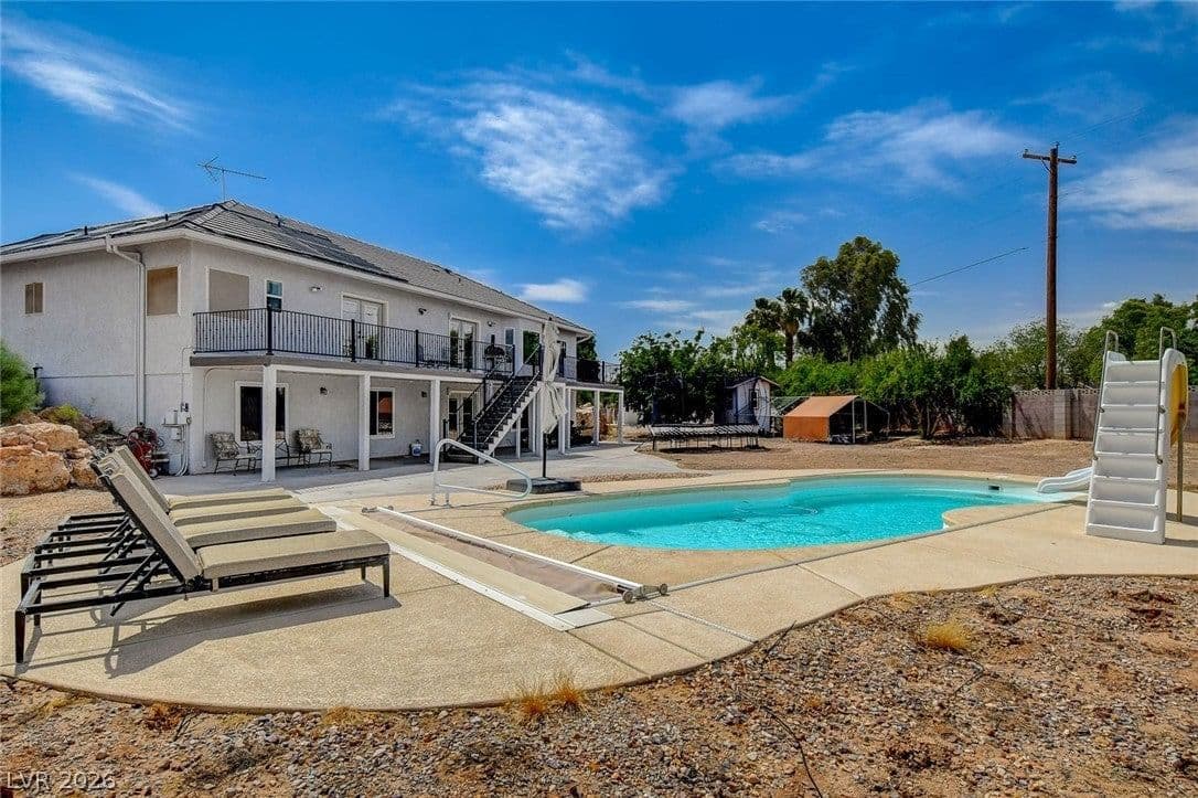4362 Thistle Street photo 2