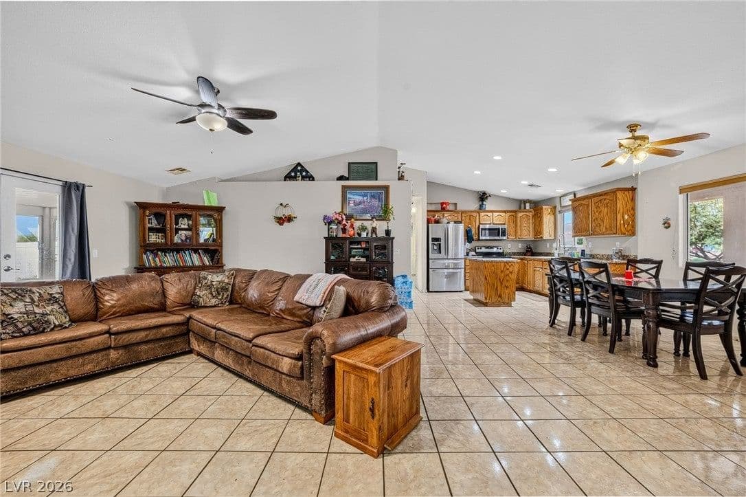 751 Bunarch Road photo 5