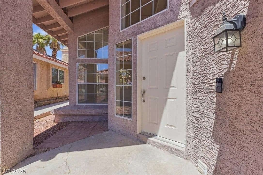 7612 Cruz Bay Court photo 3