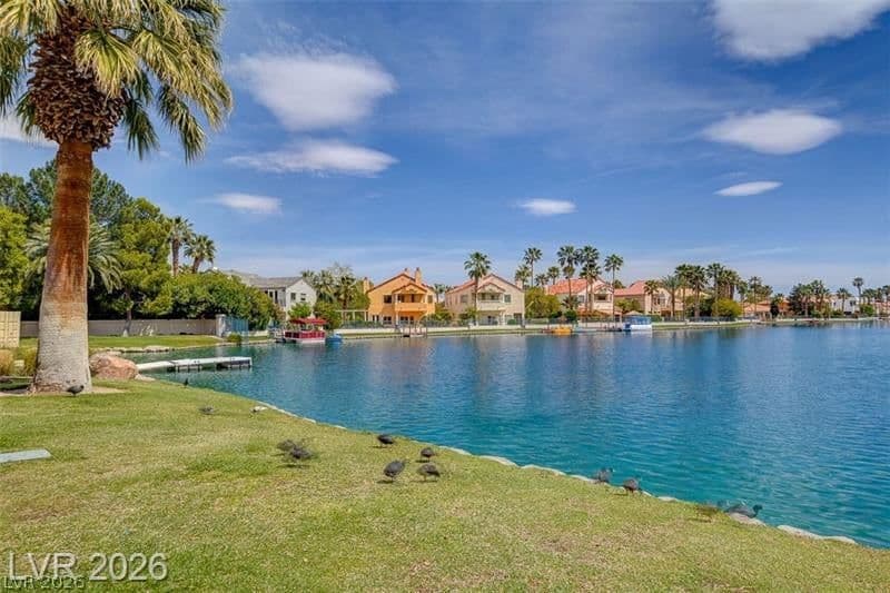 7612 Cruz Bay Court photo 2