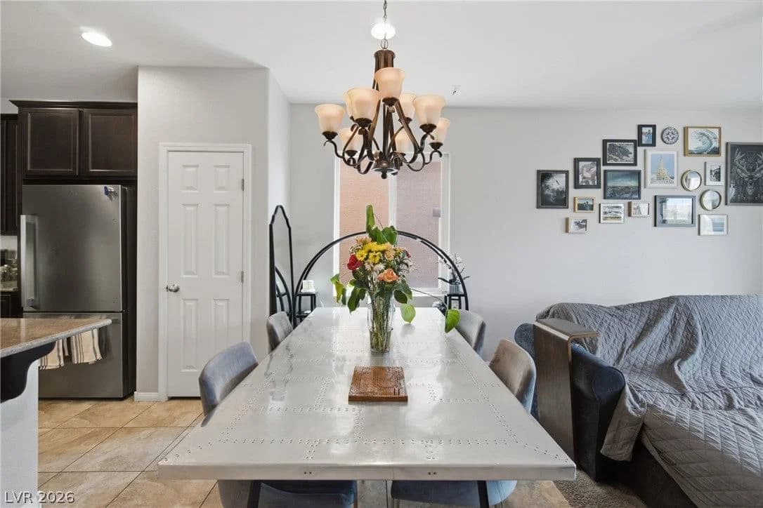 9145 Checkerboard Court photo 4
