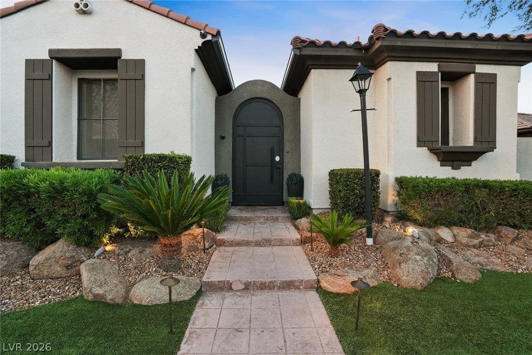 10820 Woodstream Court photo 2