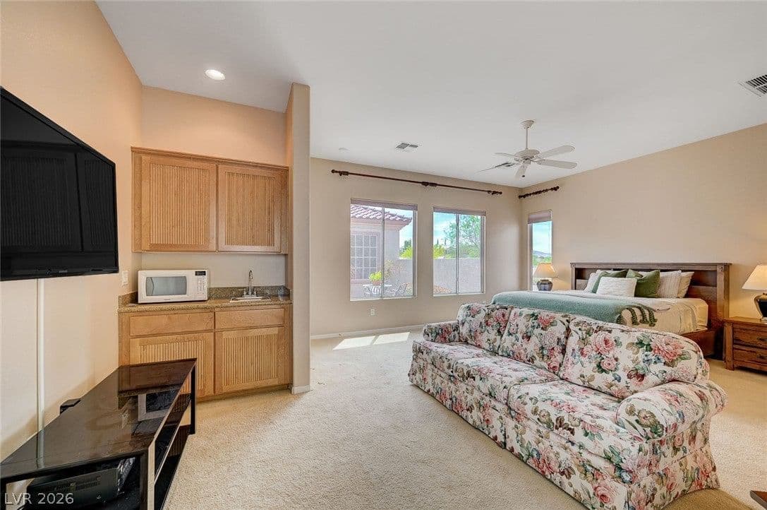 3047 Pennyrile Forest Court photo 5