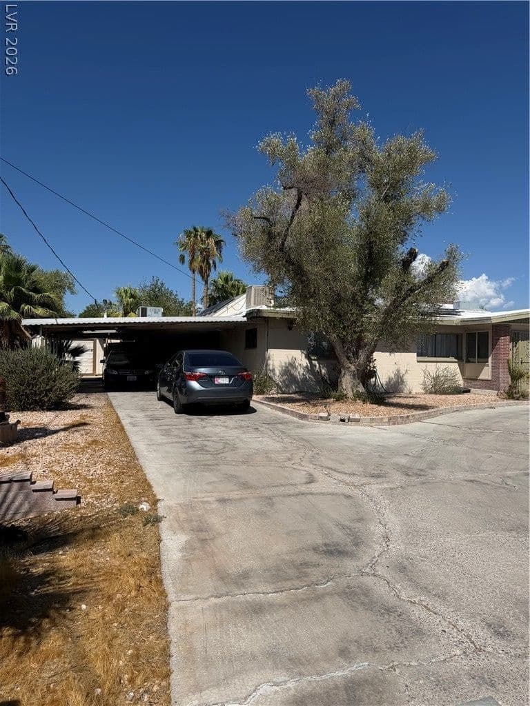 1567 Shadow Mountain Place