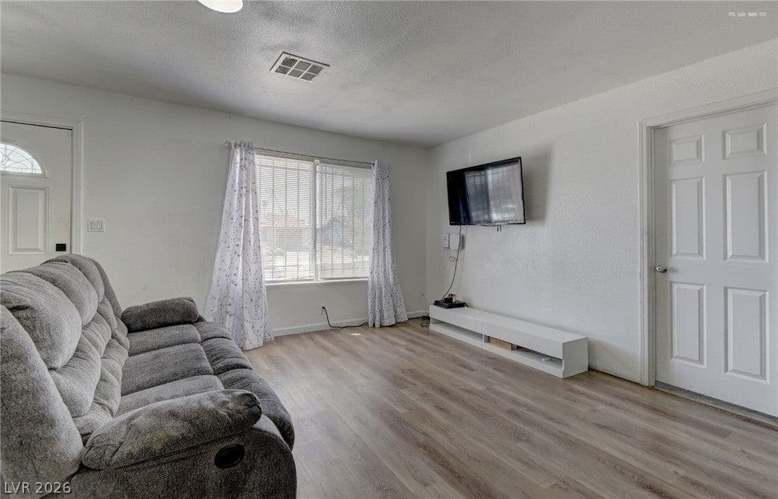 6500 Hill View Avenue photo 5