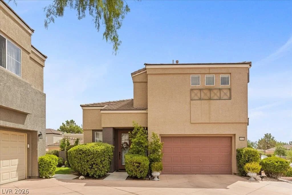 10528 India Hawthorn Avenue photo 2
