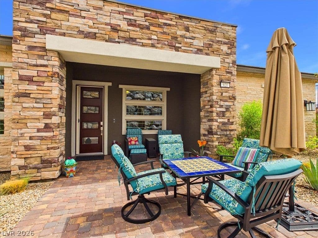 921 Woodburn Lane
