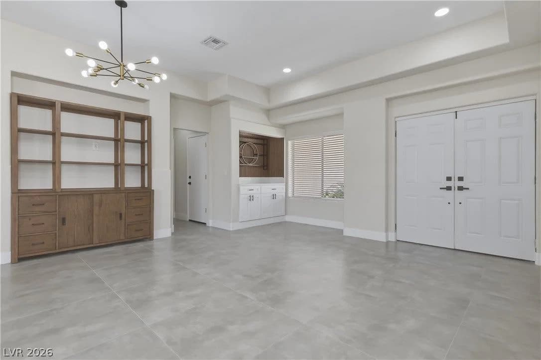 10809 Clarion Lane photo 2