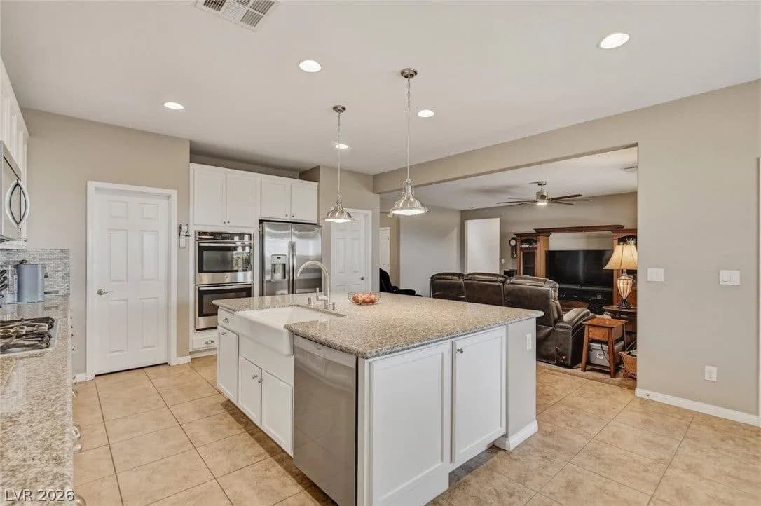 9675 Bruschi Ridge Court photo 2