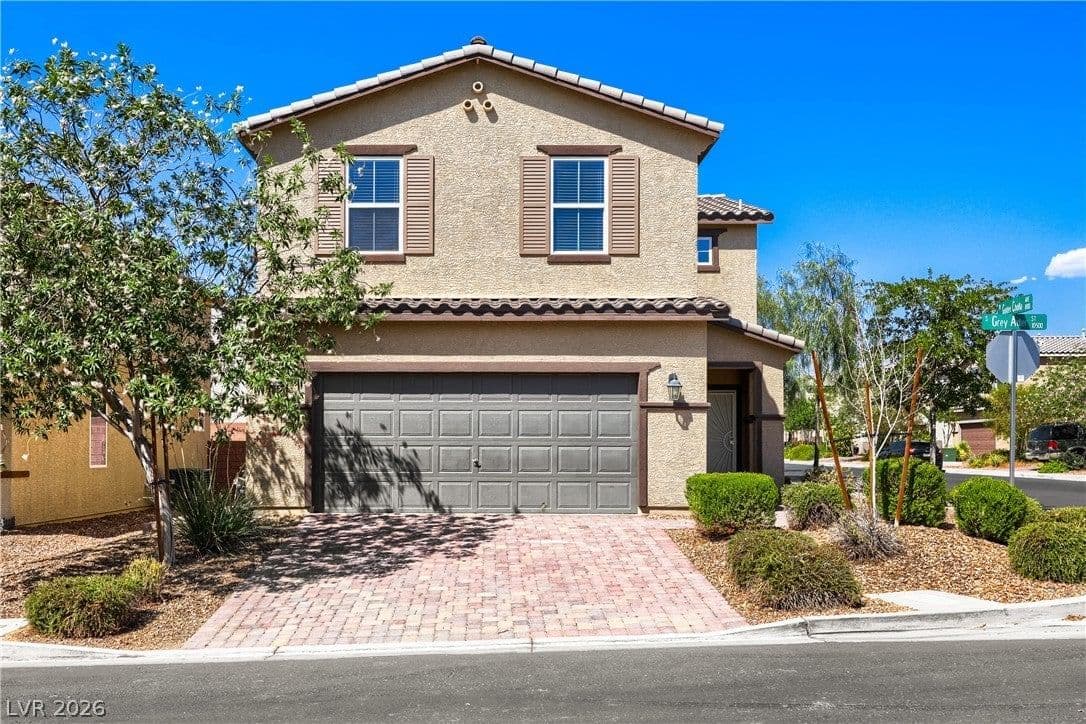 10533 Grey Adler Street photo 3