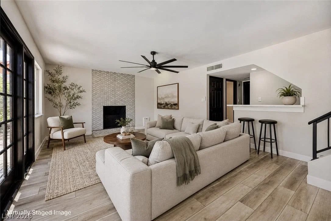 4163 Chela Circle photo 4