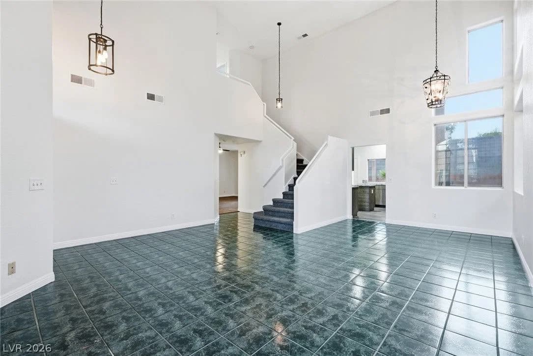 909 Blanco Caballo Way photo 4