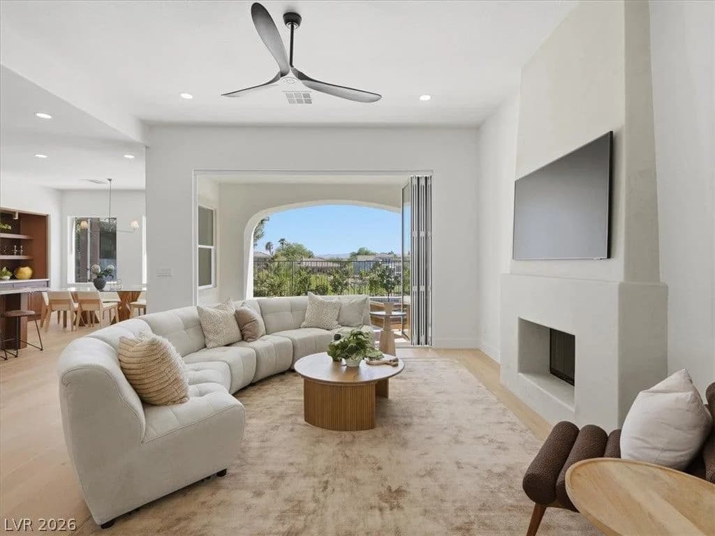 3074 Soft Horizon Way photo 4