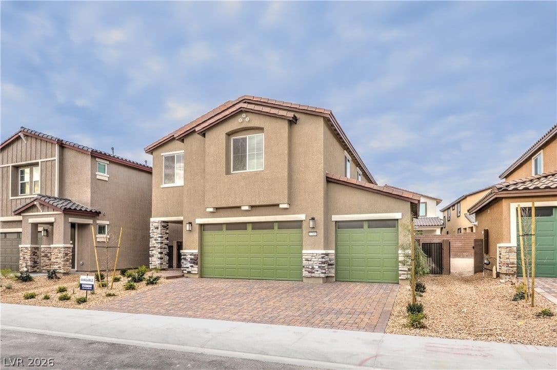 1214 Kaylis Cove Place photo 3