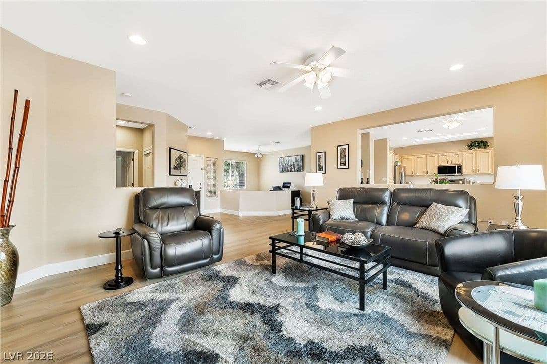 2570 Terrytown Avenue photo 5