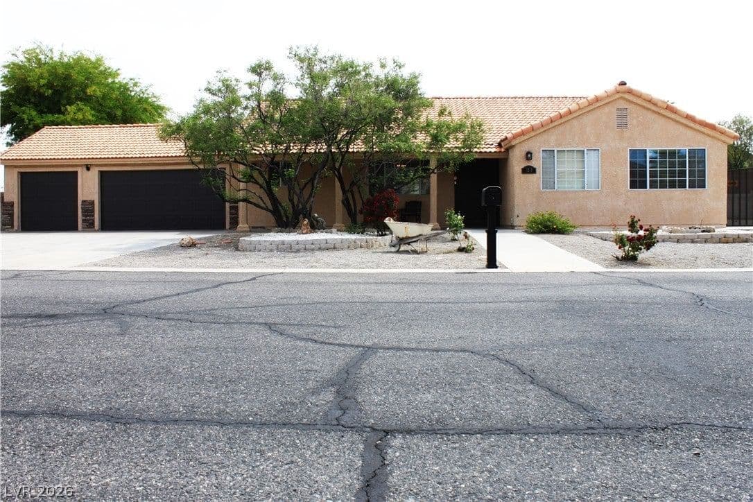 4210 Kevin Way photo 3