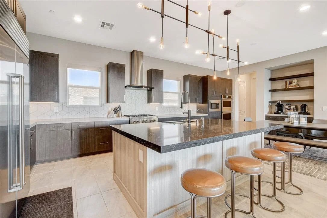 11280 Granite Ridge Drive