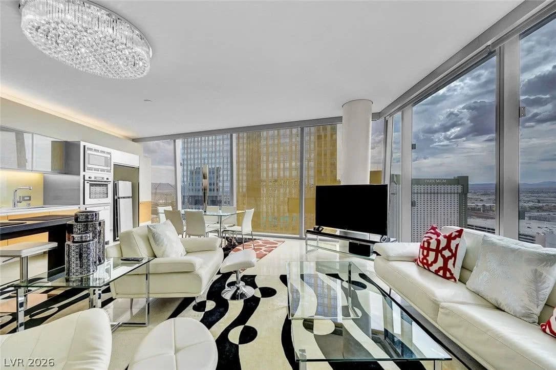 3722 Las Vegas Boulevard photo 4