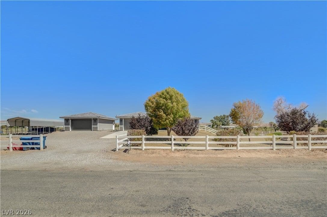 1110 Heyer Street photo 5