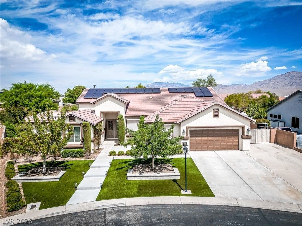 8512 Stardance Avenue photo 4