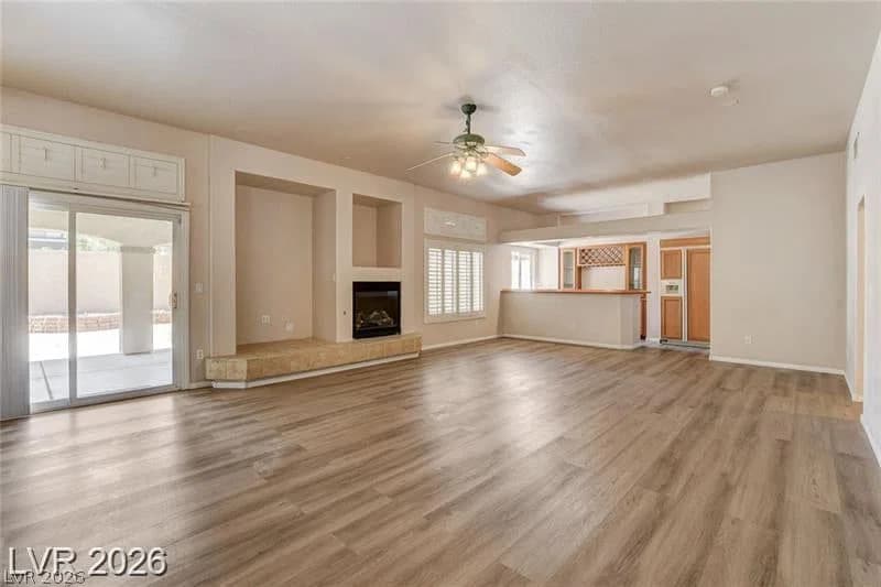 7639 Belgian Lion Street photo 5