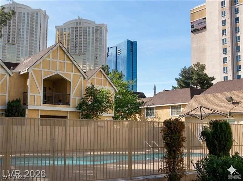 4630 Koval 58 Lane photo 2