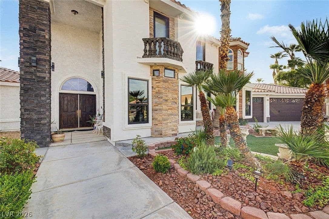 8985 Tenaya Way photo 4