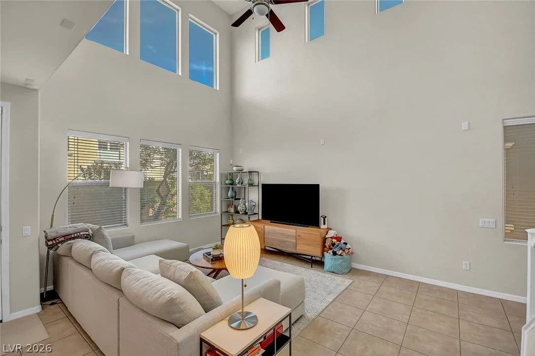 1858 Morro Vista Drive photo 5