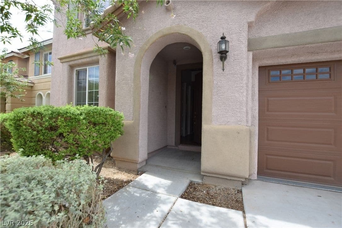 9191 Ridge Wolves Court photo 4