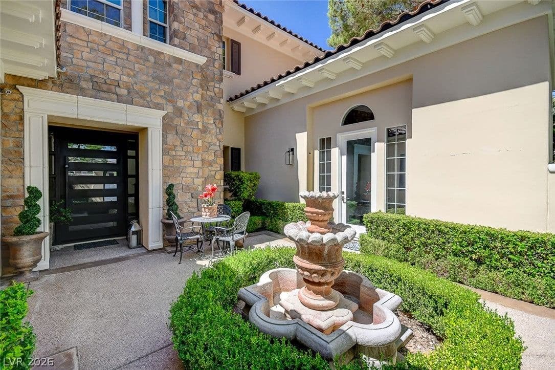 11827 Oakland Hills Drive photo 5