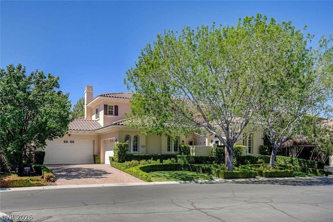 11827 Oakland Hills Drive photo 3