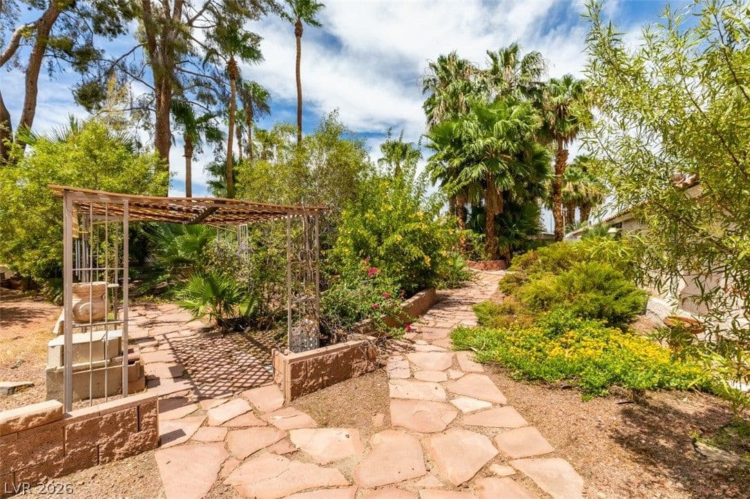 5141 Jodi Court photo 5