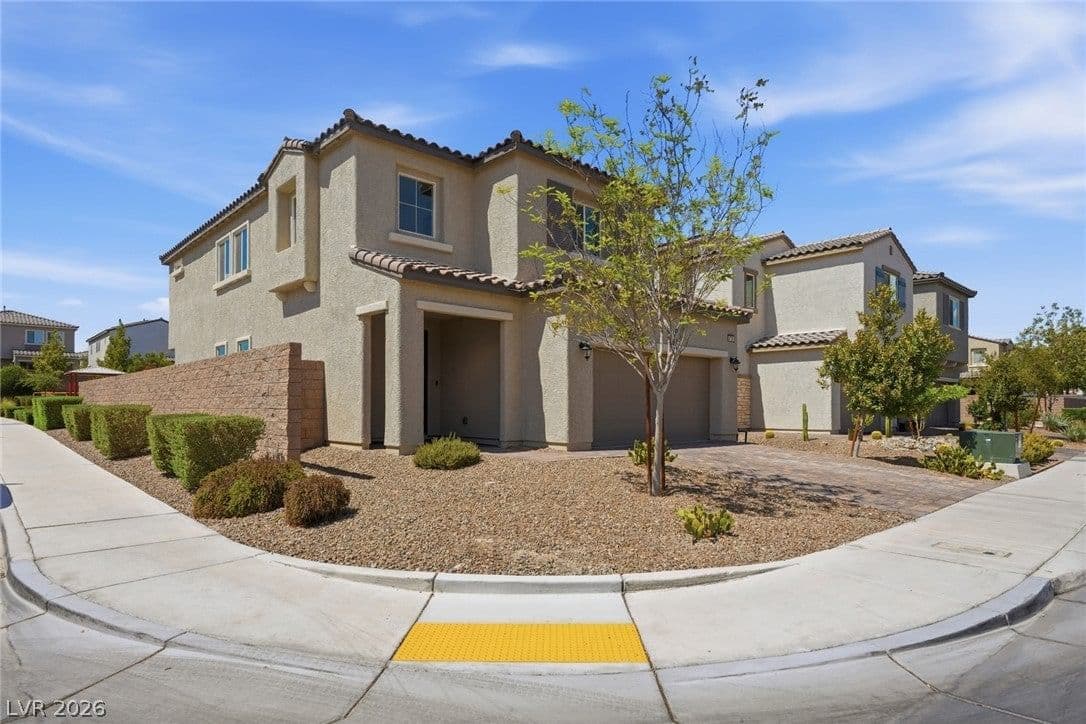 4729 Challenger Street photo 2