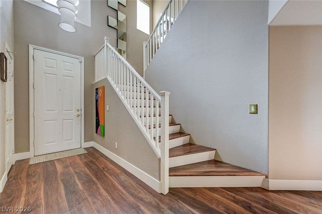 3028 Carbondale Street photo 5