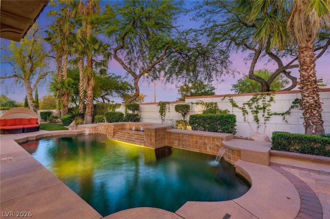 10817 BERINGER Drive photo 5