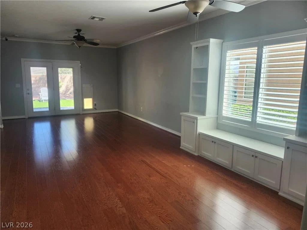 2312 Willow Wren Drive photo 3
