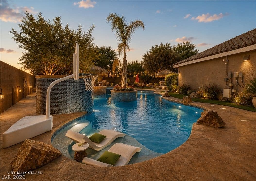 8317 Jeremiahs Lodge Avenue photo 3