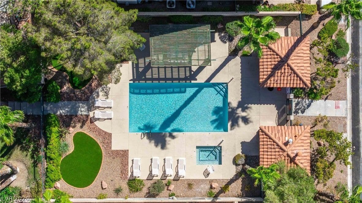 3056 Yankee Clipper Drive photo 4
