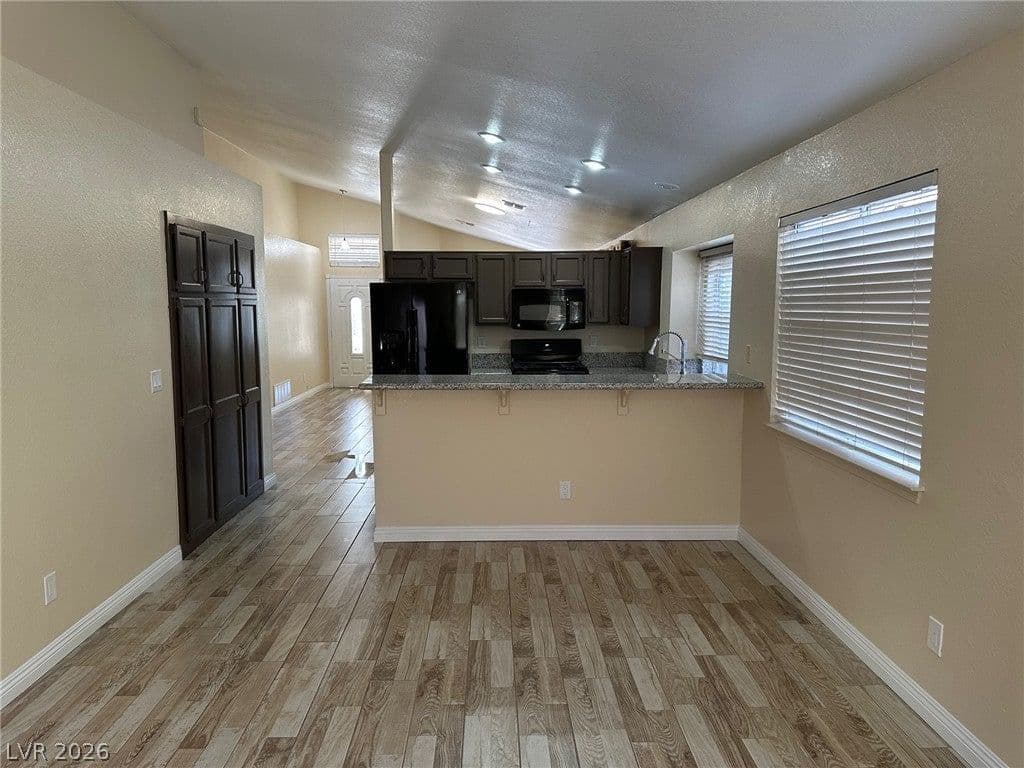 2113 Feather Bush Street photo 4