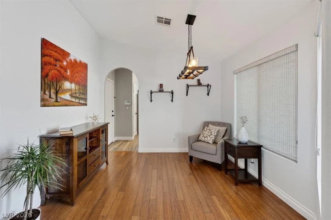 9686 Giddings Avenue photo 4