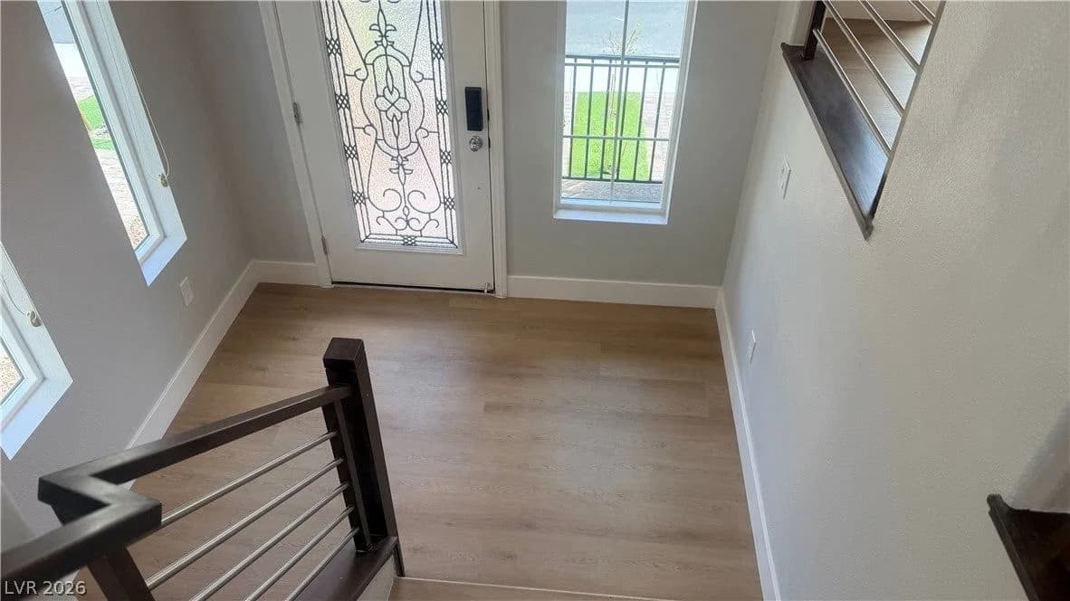 5718 Woodchester Avenue photo 3