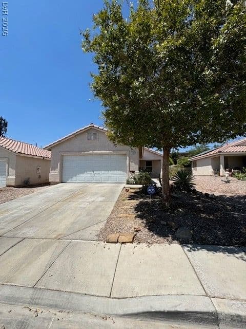 5523 Jose Leon Street photo 2