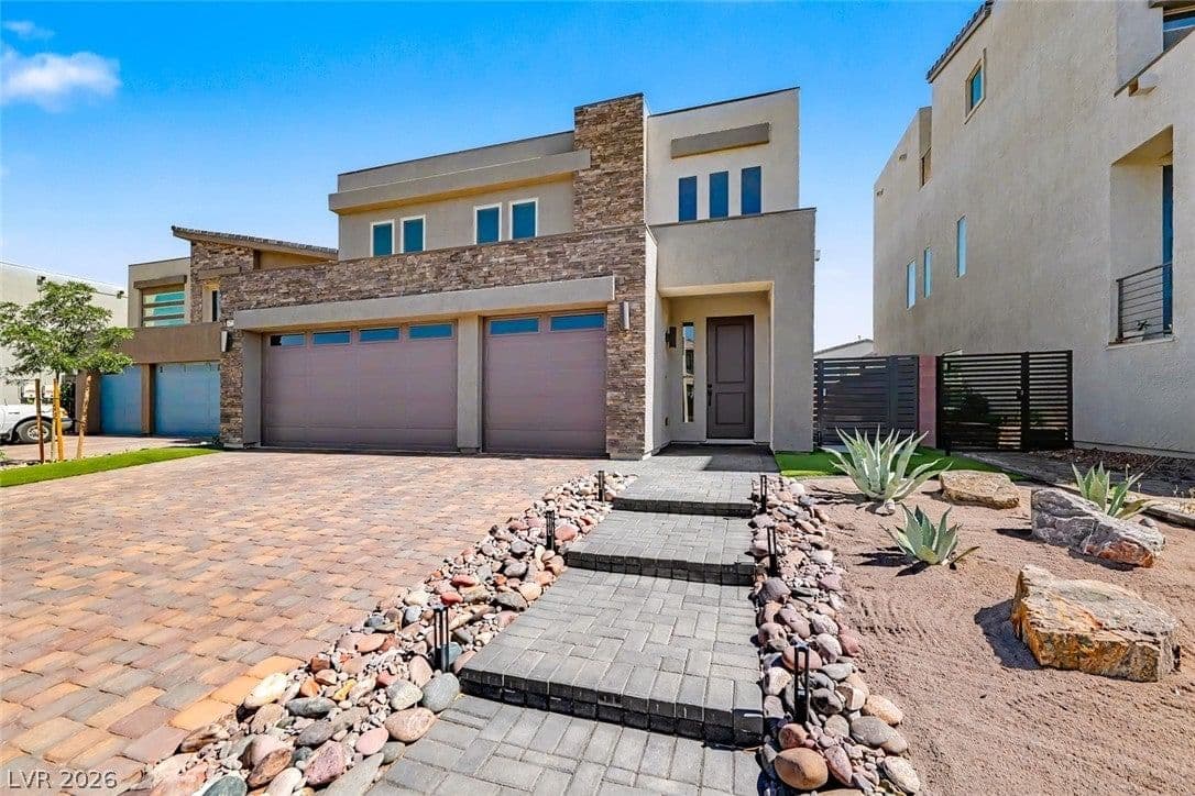 6723 Vista Roma Avenue photo 2