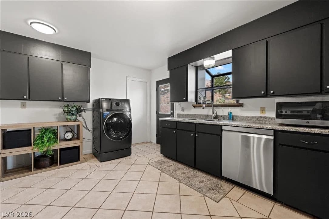 2210 Tank Road photo 5