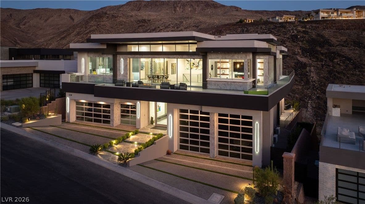 1205 Amber Rim Drive photo 3