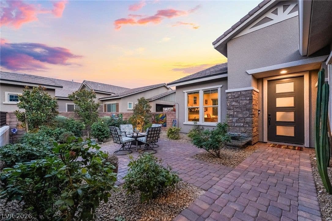 11111 Luna Blanca Drive photo 5