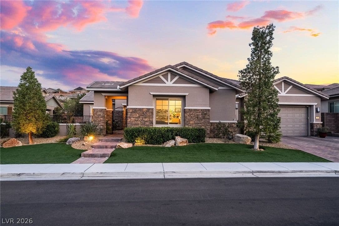 11111 Luna Blanca Drive photo 3