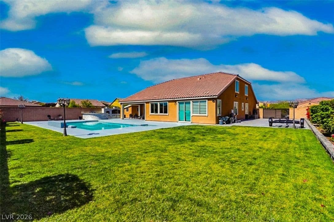 9096 Becket Ranch Court photo 5